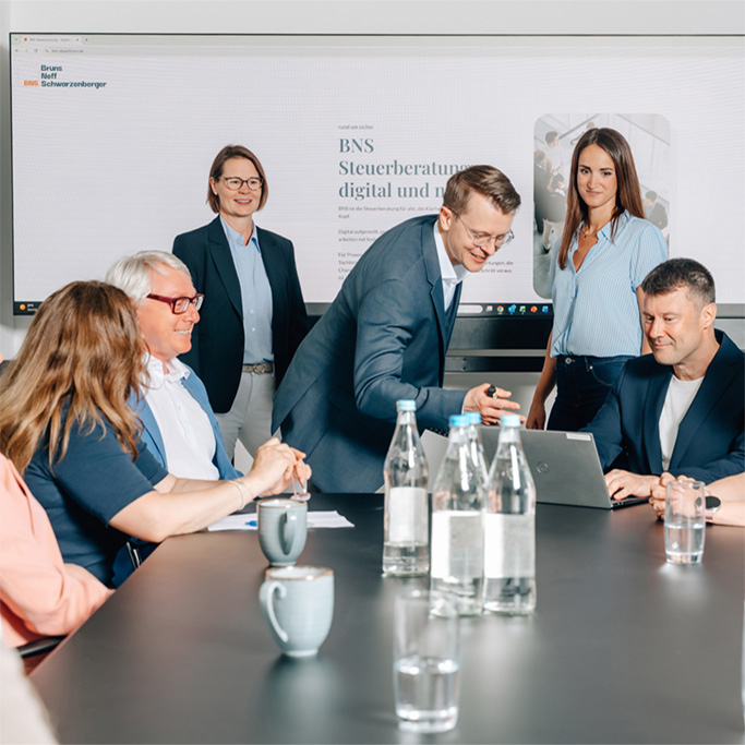 Das Team des BNS Steuebüros im Meeting